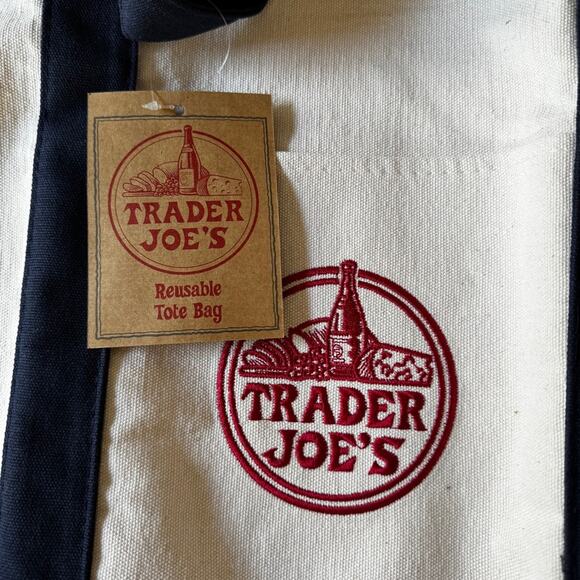 4 Trader Joe's Bags Canvas Reusable Tote/Washable Paper Bag/ 2 Citrus Jute Bags - Picture 16 of 16